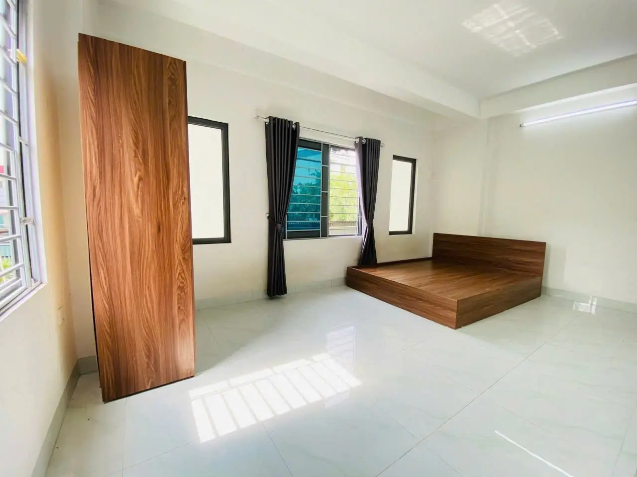 P304 - Phòng Studio rộng, thoáng, nội thất cơ bản