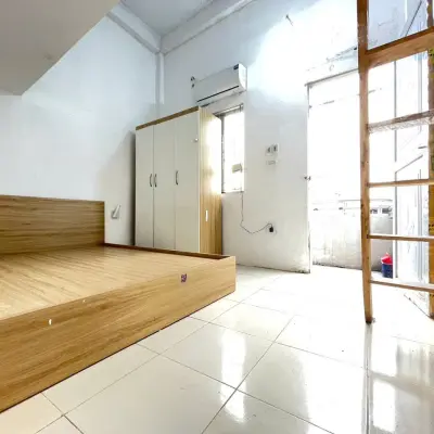 Phòng trọ khép kín, có gác xép, nội thất cơ bản