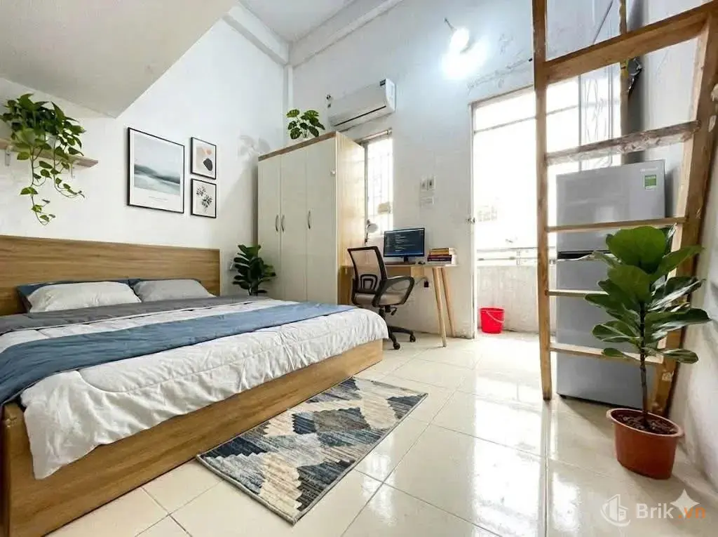 Phòng trọ khép kín, có gác xép, nội thất cơ bản