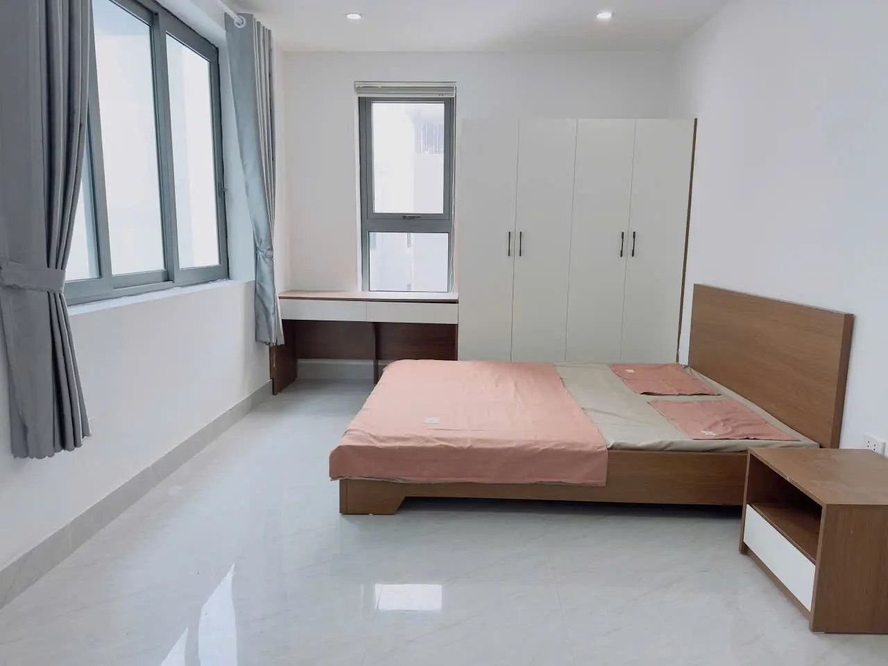 P303 - Căn hộ Studio mới đầy đủ nội thất